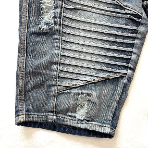 Trillnation 34 Med Wash 90% Cotton Zipper Ripple Knee Length Denim Short Size 34 - Picture 4 of 12
